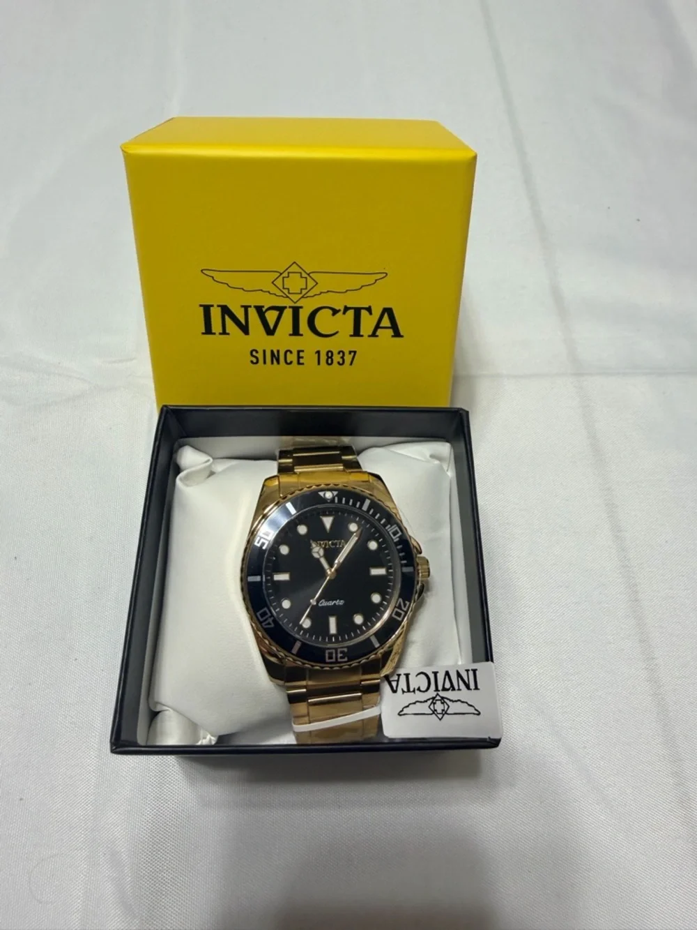 Invicta Gold and Black Men's Bracelet Watch